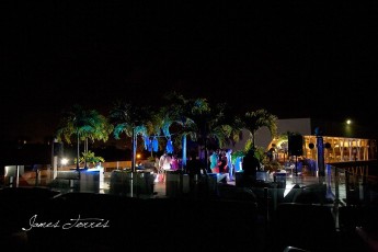 920590_600960339914879_939159944_o