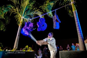 921745_600960559914857_147137551_o