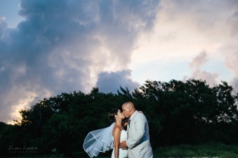 MimiAndy -  Coral Beach Club wedding photographer - Ivan Luckie Photography-30