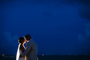 MimiAndy -  Coral Beach Club wedding photographer - Ivan Luckie Photography-51